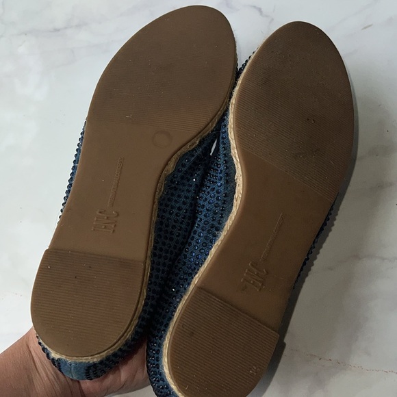 Rhinestone Flats Size 7 - Picture 5 of 6